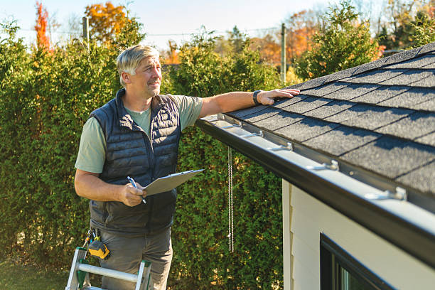 Professional Roofing technician working in Bowersville, OH